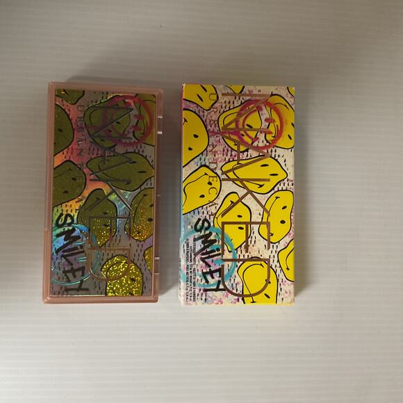Urban Decay x Smiley Naked Mini Eyeshadow Palette – Bright & Neutral Colors NIB - Picture 4 of 10